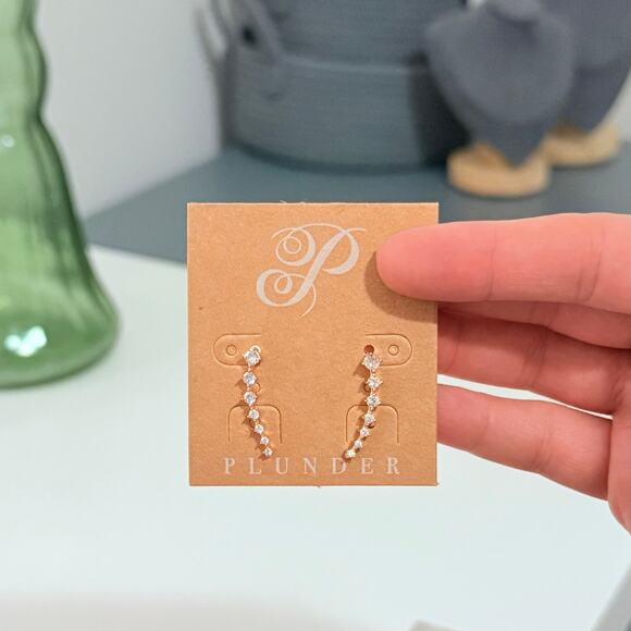 New Plunder "Iretta" Crystal Ear Clawers (1") - Picture 5 of 6